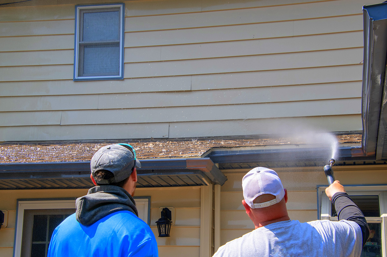 Démoussage de toit Bagnères-de-Bigorre, Démoussage de toit Tarbes, Dépannage plomberie Bagnères-de-Bigorre, Dépannage plomberie Tarbes, Plombier Bagnères-de-Bigorre, Plombier Tarbes, Ramonage Bagnères-de-Bigorre, Ramonage Tarbes, Rénovation salle de bain Bagnères-de-Bigorre, Rénovation salle de bain Tarbes
