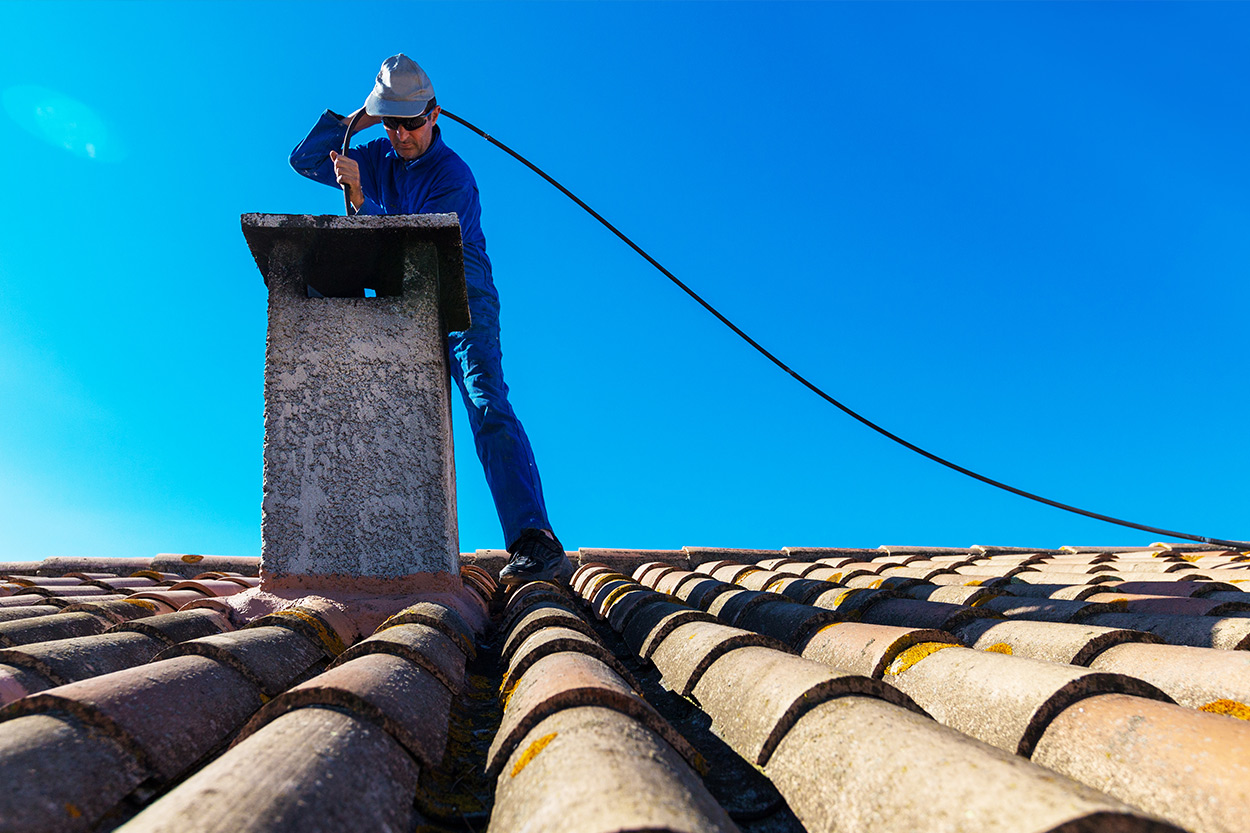 Démoussage de toit Bagnères-de-Bigorre, Démoussage de toit Tarbes, Dépannage plomberie Bagnères-de-Bigorre, Dépannage plomberie Tarbes, Plombier Bagnères-de-Bigorre, Plombier Tarbes, Ramonage Bagnères-de-Bigorre, Ramonage Tarbes, Rénovation salle de bain Bagnères-de-Bigorre, Rénovation salle de bain Tarbes